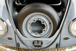 Image 26/50 of Volkswagen Beetle 1200 Standard &quot;Oval&quot; (1955)