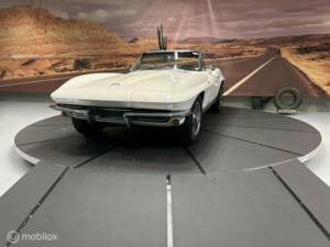 Image 17/50 of Chevrolet Corvette Sting Ray Convertible (1965)