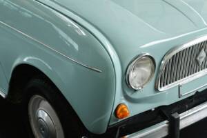 Bild 15/50 von Renault R 4 (1963)