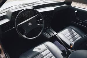 Bild 23/106 von BMW 633 CSi (1976)