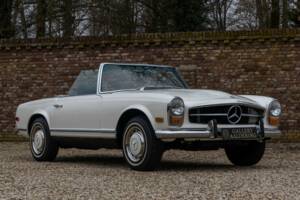 Bild 25/50 von Mercedes-Benz 280 SL (1970)
