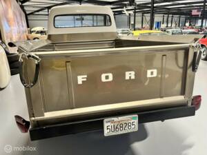 Immagine 18/40 di Ford F-100 (1955)