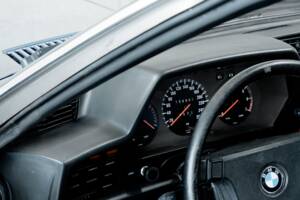 Image 36/50 of BMW 635 CSi (1979)