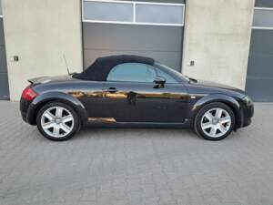 Bild 8/41 von Audi TT 1.8 T (2002)