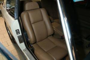 Image 24/50 of Jensen Interceptor  MK III (1974)