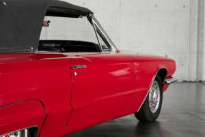 Bild 22/50 von Ford Thunderbird (1966)