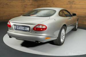 Bild 3/19 von Jaguar XK8 4.0 (2000)