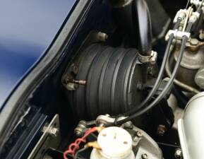 Image 22/50 de Jaguar Type E 3.8 (1962)