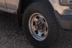 Image 41/46 of Toyota Land Cruiser FJ 62 (1988)