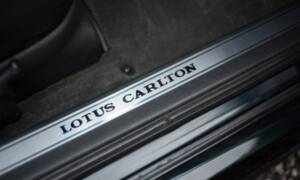 Imagen 3/7 de Vauxhall Lotus Carlton 3.6 (1991)