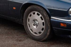 Image 33/50 de Jaguar XJS 4.0 Celebration (1995)