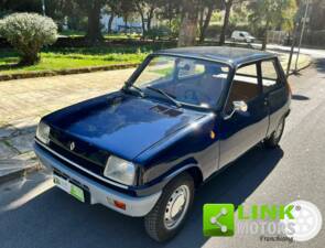 Image 1/10 of Renault R 5 L (1975)