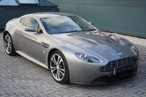 Immagine 22/50 di Aston Martin V12 Vantage (2012)