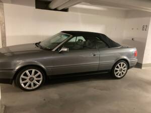 Image 3/10 of Audi Cabriolet 2.3 E (1993)