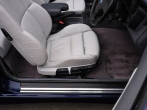 Image 47/50 de BMW 328i (1995)
