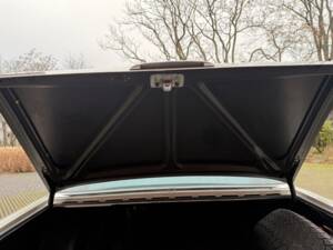 Image 27/44 of Mercedes-Benz 280 SEL 3,5 (1971)