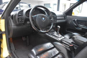 Immagine 21/28 di BMW M3 (1998)