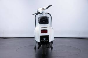 Image 7/50 of Piaggio Vespa 50 Special (1972)