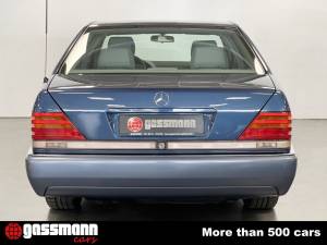 Image 7/15 of Mercedes-Benz 300 SE (1991)