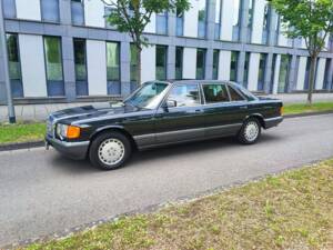 Bild 10/34 von Mercedes-Benz 420 SEL (1989)