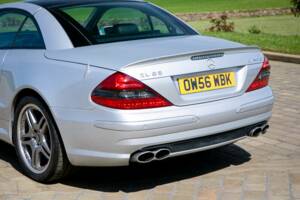 Image 9/33 de Mercedes-Benz SL 65 AMG (2007)