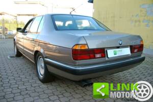 Immagine 4/10 di BMW 750iL (1989)