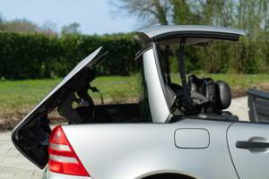 Afbeelding 20/50 van Mercedes-Benz SLK 200 (1997)