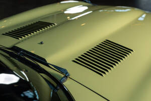 Image 10/28 of Jaguar E-Type V12 (1974)