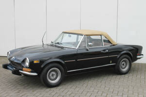Immagine 8/22 di FIAT 124 Spider CS1 (1974)