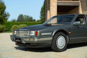 Immagine 21/50 di Cadillac Seville (1988)