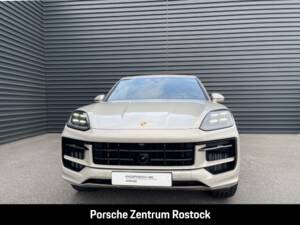 Imagen 4/32 de Porsche Cayenne Turbo E-Hybrid (2025)