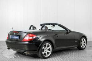 Immagine 2/50 di Mercedes-Benz SLK 200 Kompressor (2004)