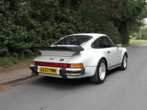 Bild 6/16 von Porsche 911 Turbo 3.3 (1988)