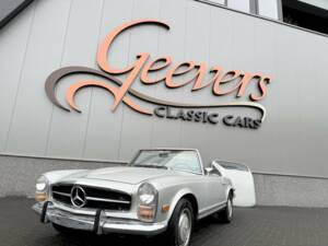Image 1/36 de Mercedes-Benz 280 SL (1969)