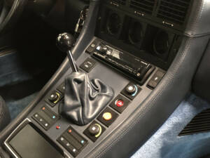 Imagen 11/28 de Ferrari 412 (1986)