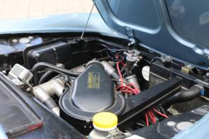 Image 54/56 of Peugeot 404 Coupé (1968)