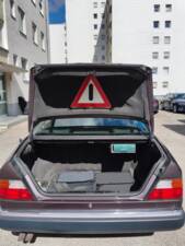 Afbeelding 4/9 van Mercedes-Benz 400 E (1993)