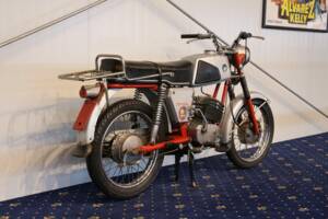Image 4/28 of Puch M 125 (1968)