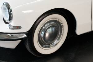 Bild 10/50 von Citroën DS 21 Pallas (1966)