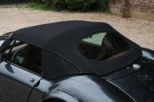 Image 23/50 of Wiesmann Roadster MF28 (1997)