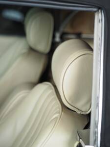 Immagine 38/51 di Mercedes-Benz 280 SL (1985)