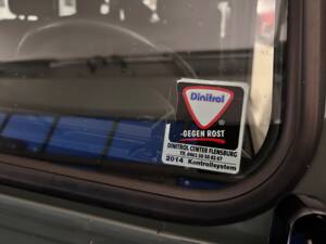 Image 9/35 of Land Rover Defender 90 (2014)