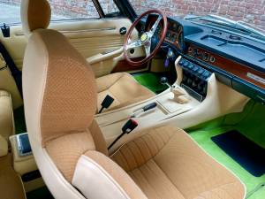 Image 22/43 de FIAT Dino 2400 Coupe (1971)