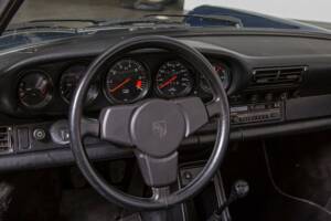 Bild 28/36 von Porsche 911 Carrera 3.2 (1987)