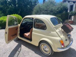 Bild 12/21 von FIAT 500 L (1970)