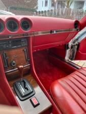 Bild 7/8 von Mercedes-Benz 280 SL (1978)