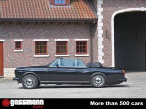 Image 2/15 de Rolls-Royce Corniche III (1990)