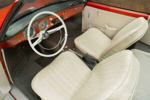 Image 12/19 of Volkswagen Karmann Ghia 1200 (1963)