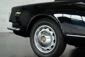 Image 12/50 of Alfa Romeo 2000 Spider (1959)