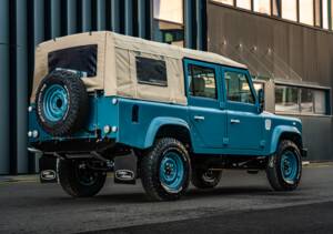 Bild 13/32 von Land Rover Defender 110 300Tdi (1997)
